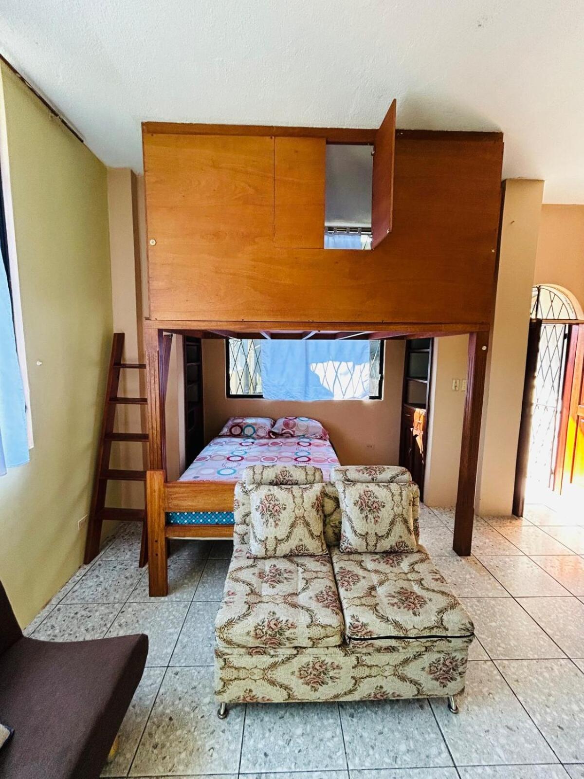 Cerca De Todo Apartamento Tena Exterior foto