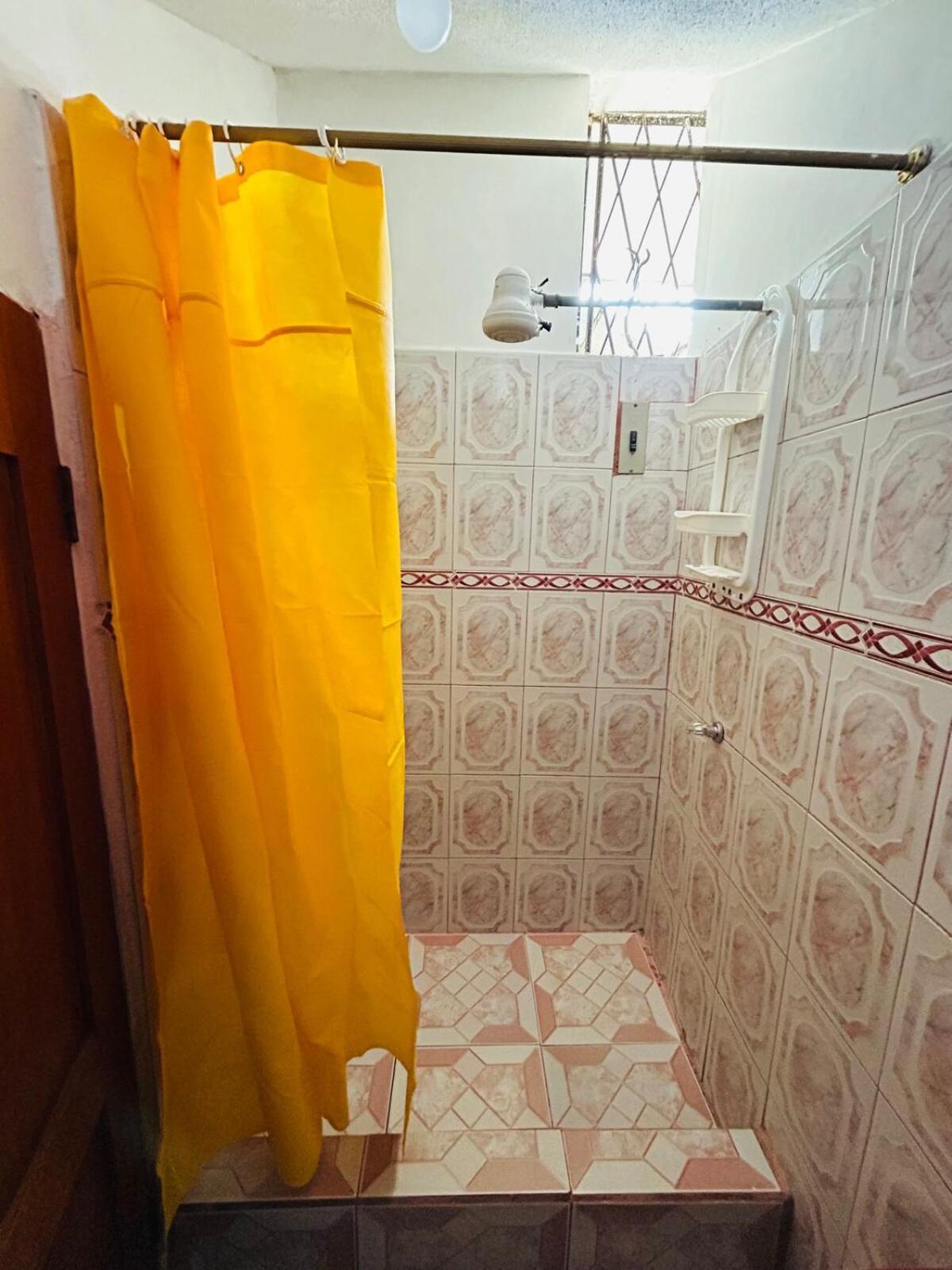 Cerca De Todo Apartamento Tena Exterior foto